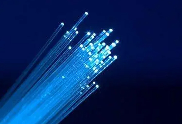 AT&T：到2023年將投資約480億美元，以擴大光纖互聯(lián)和5G無線服務(wù)
