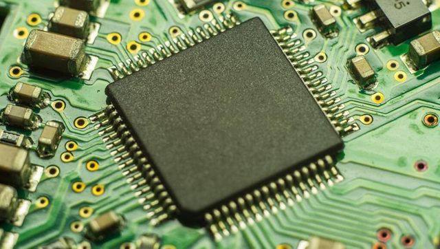 收購【Intel】現(xiàn)場可編程門陣列：Stratix IV FPGAs、SoC FPGAs、Cyclone 10 FPGAs、Arria FPGAs